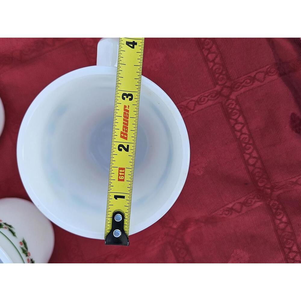 Vintage Corning Ware Holly Berry Mugs Limited 1986 1987 Release Set of 4 - Picture 4 of 9